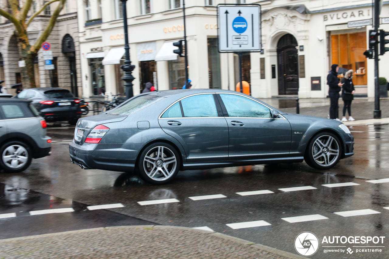 Mercedes-Benz S 63 AMG W221