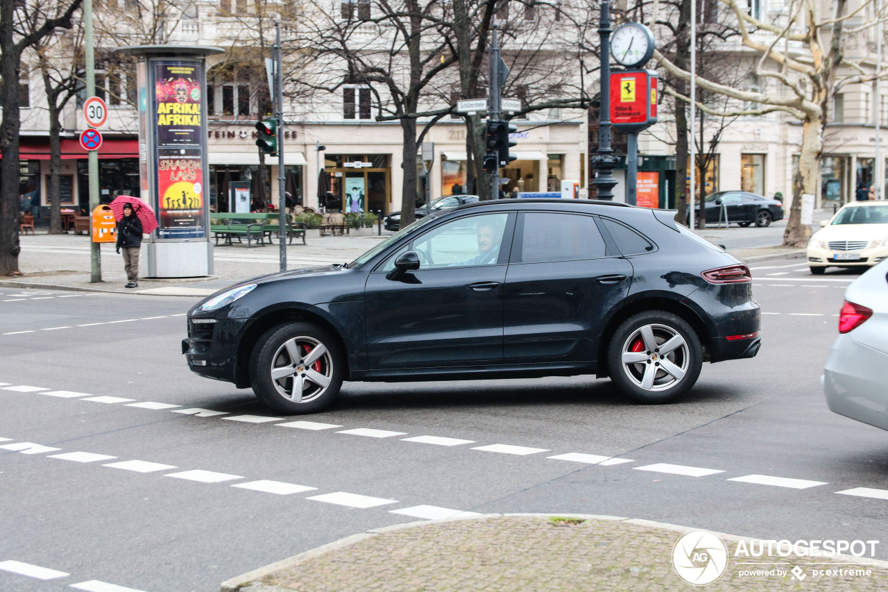 Porsche 95B Macan GTS