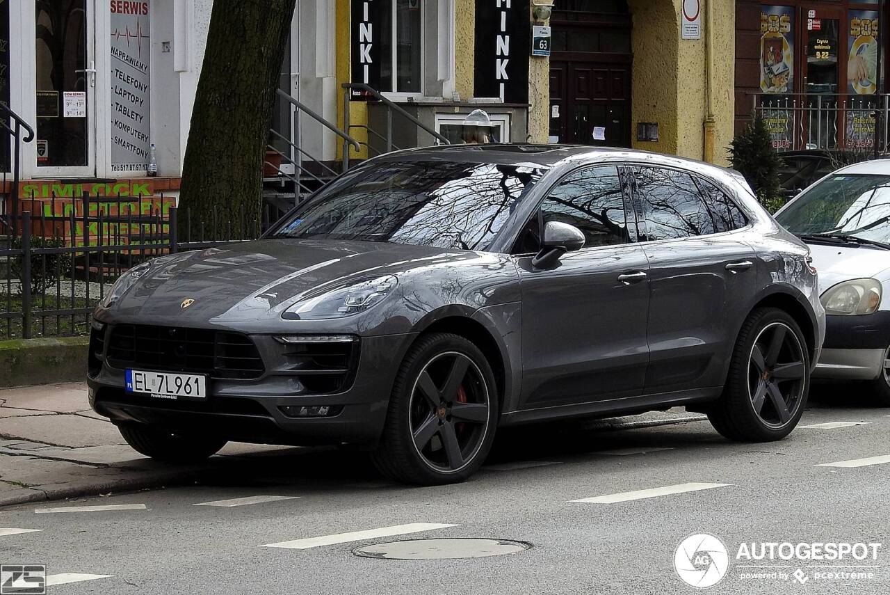 Porsche 95B Macan Turbo