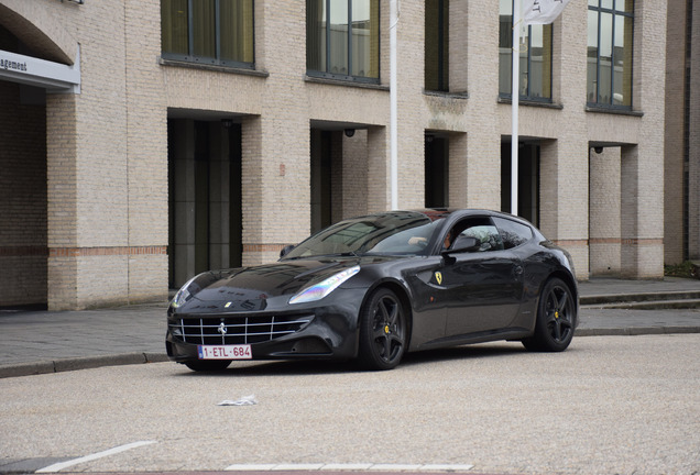 Ferrari FF