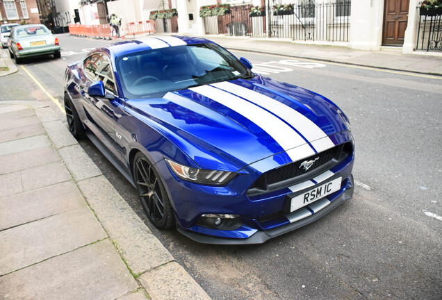 Ford Mustang GT 2015