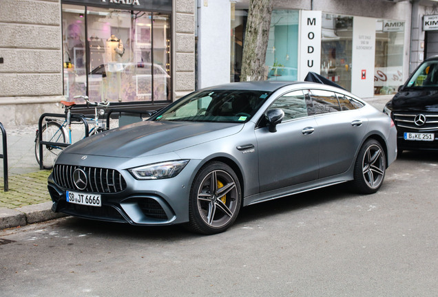 Mercedes-AMG GT 63 S X290