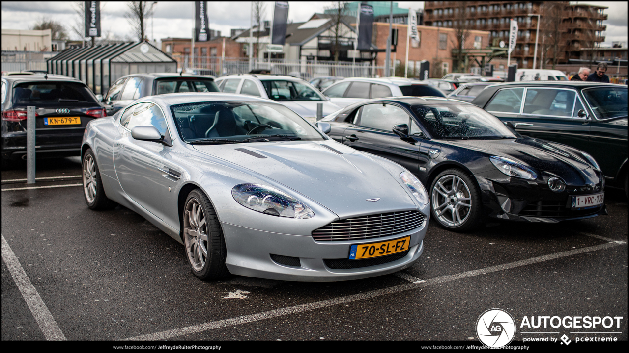 Aston Martin DB9