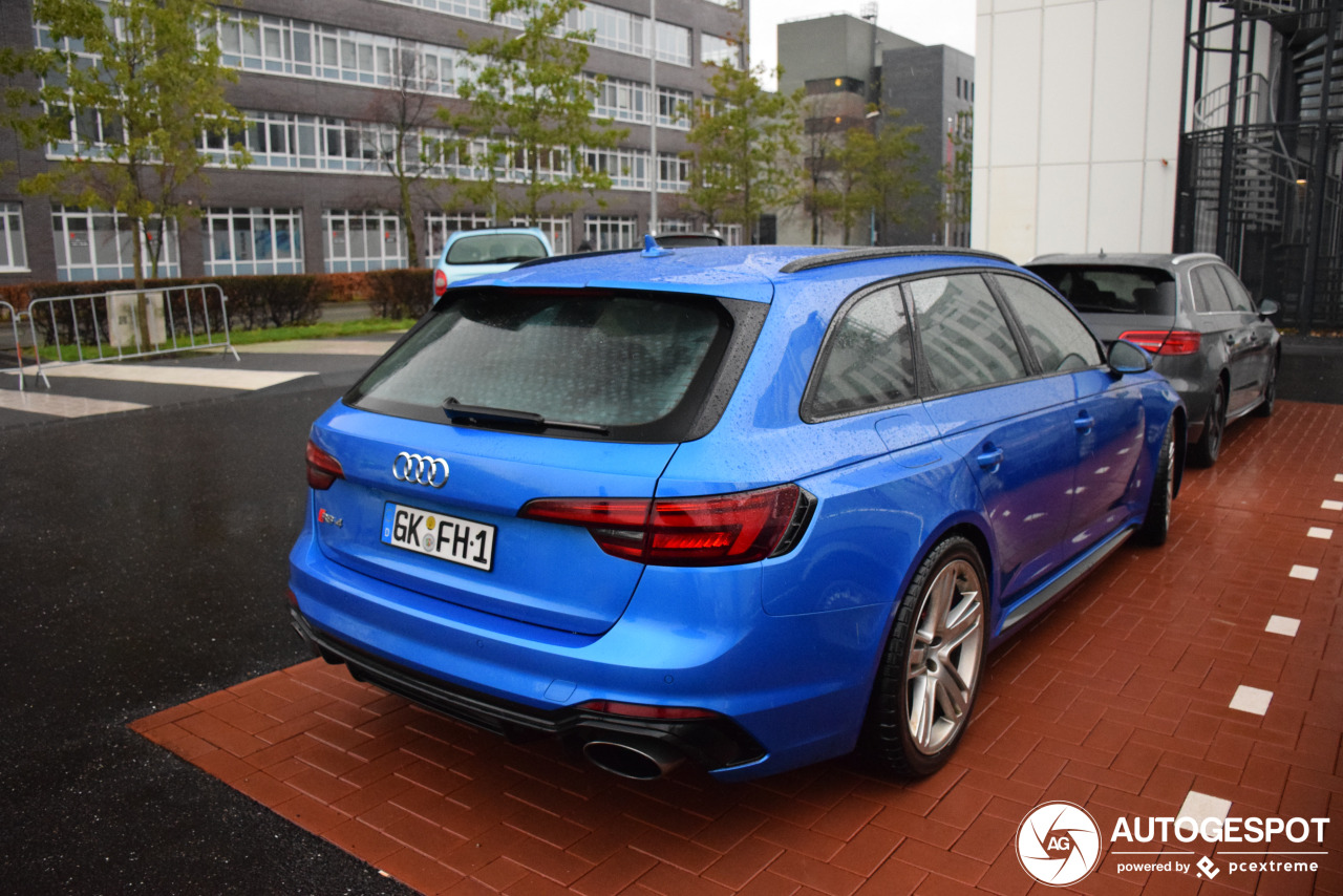 Audi RS4 Avant B9