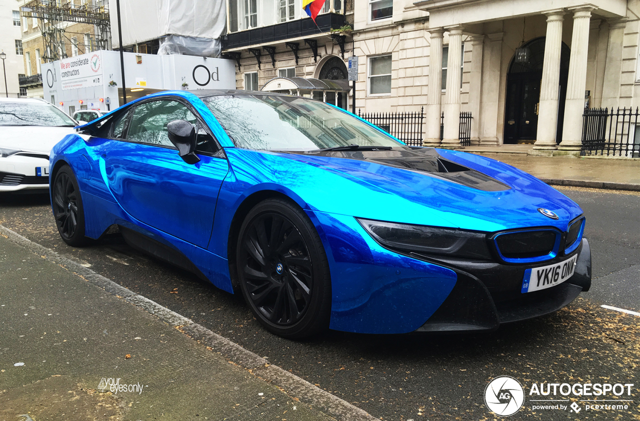 BMW i8