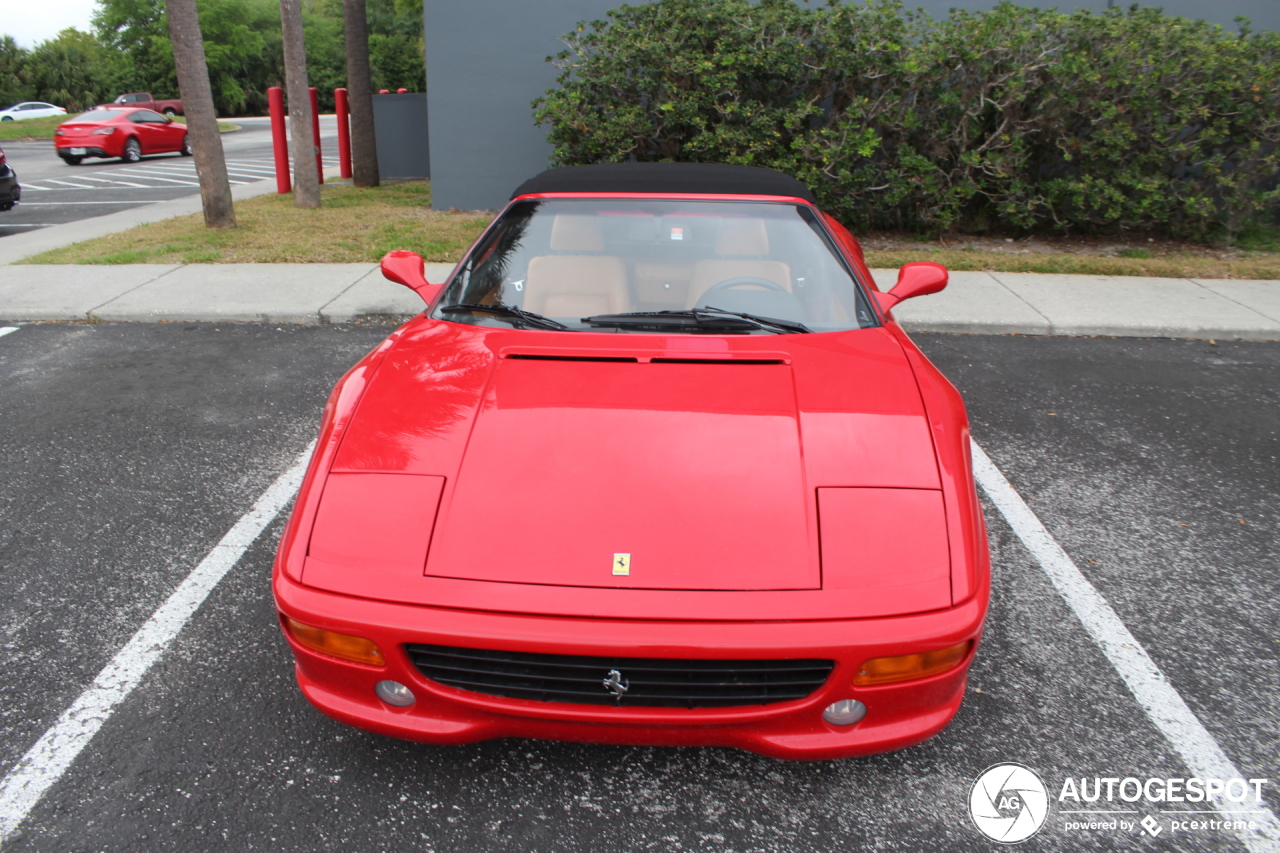 Ferrari F355 Spider