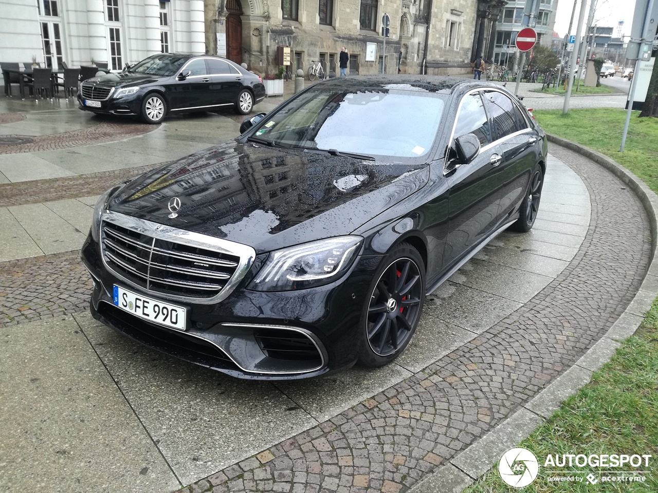 Mercedes-AMG S 63 V222 2017