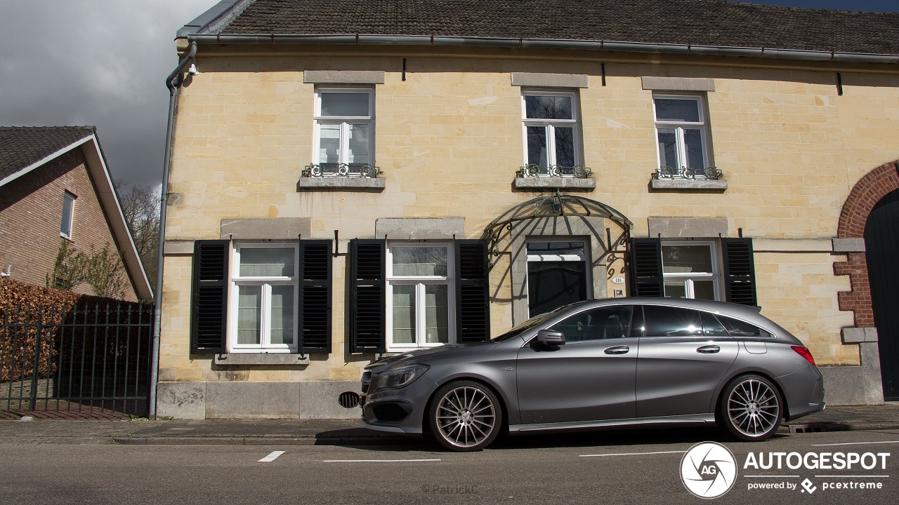 Mercedes-Benz CLA 45 AMG Shooting Brake