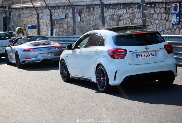 Mercedes-AMG A 45 W176 2015