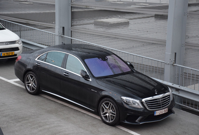 Mercedes-Benz S 63 AMG V222