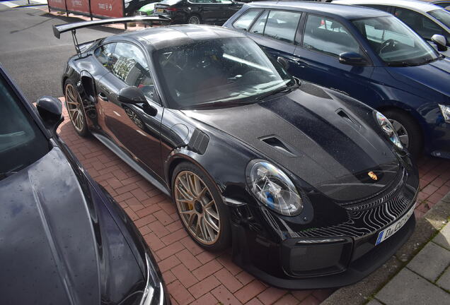 Porsche 991 GT2 RS Weissach Package