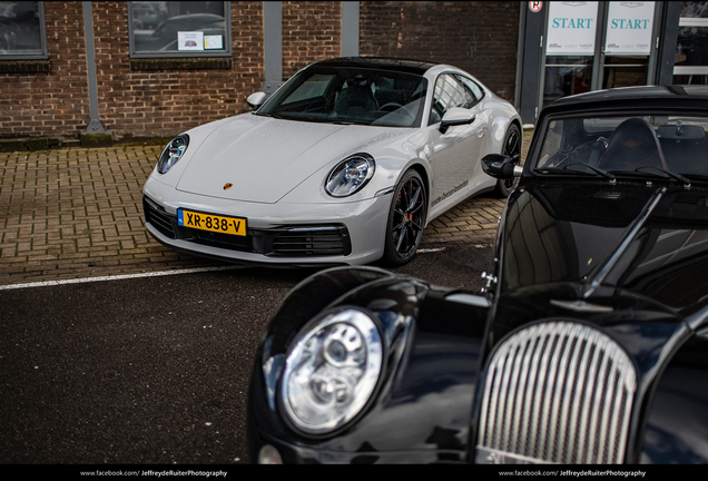 Porsche 992 Carrera 4S