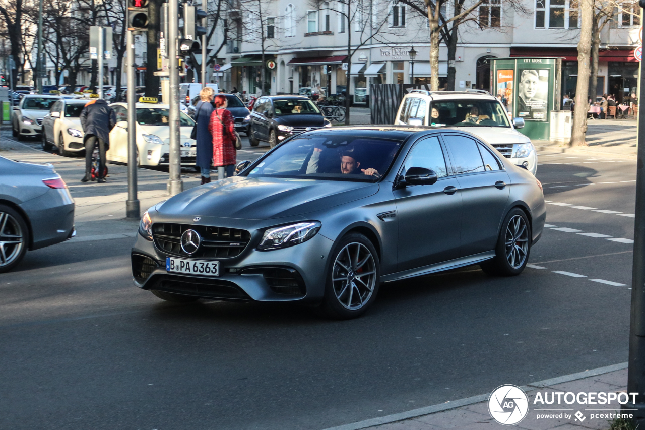 Mercedes-AMG E 63 S W213