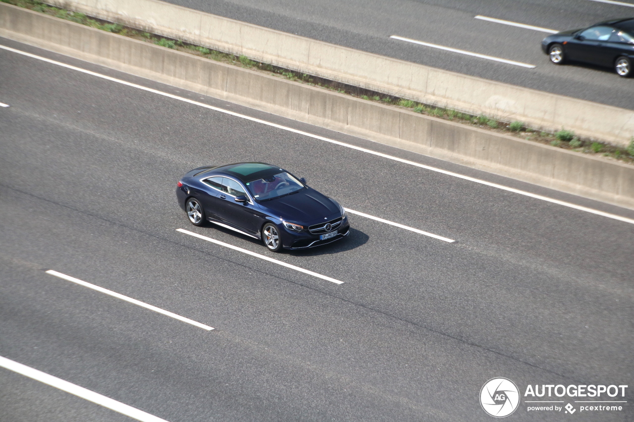 Mercedes-Benz S 63 AMG Coupé C217