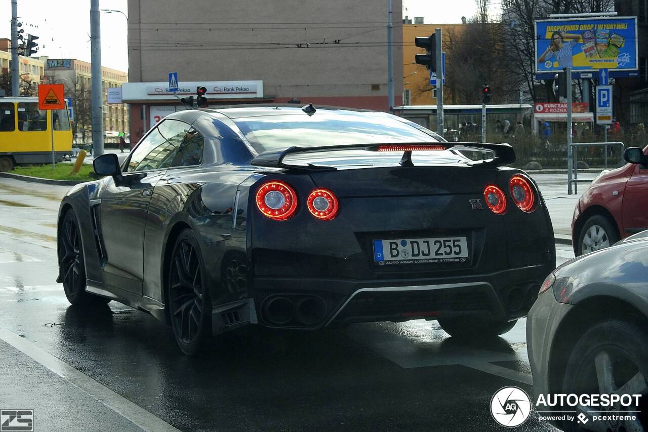 Nissan GT-R 2017