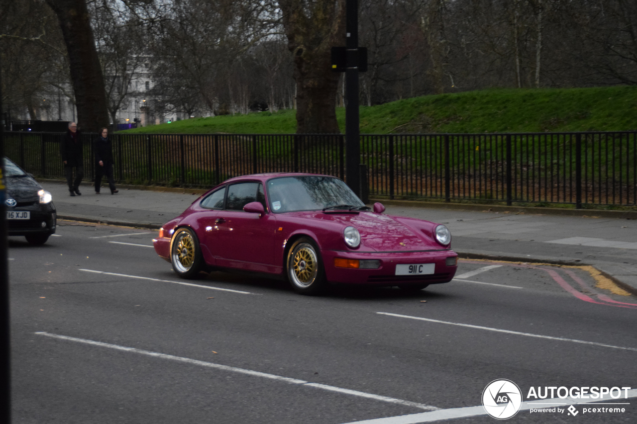 Porsche 964 Carrera RS