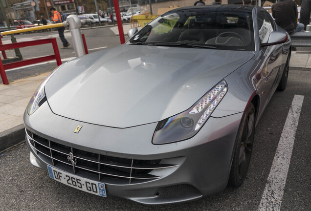 Ferrari FF