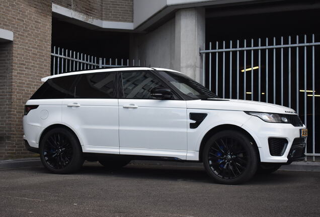 Land Rover Range Rover Sport SVR