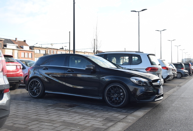 Mercedes-AMG A 45 W176 2015