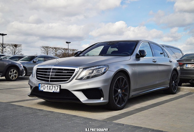 Mercedes-AMG S 63 V222