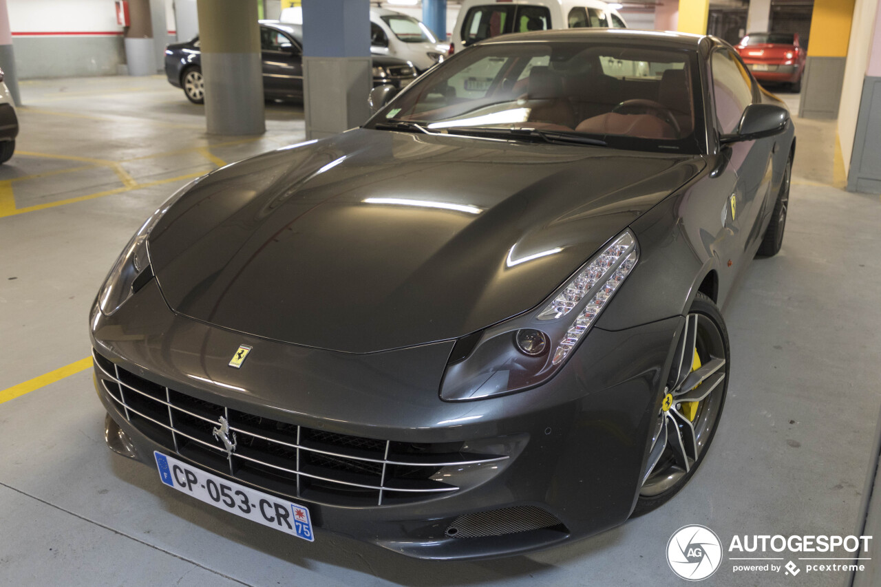 Ferrari FF