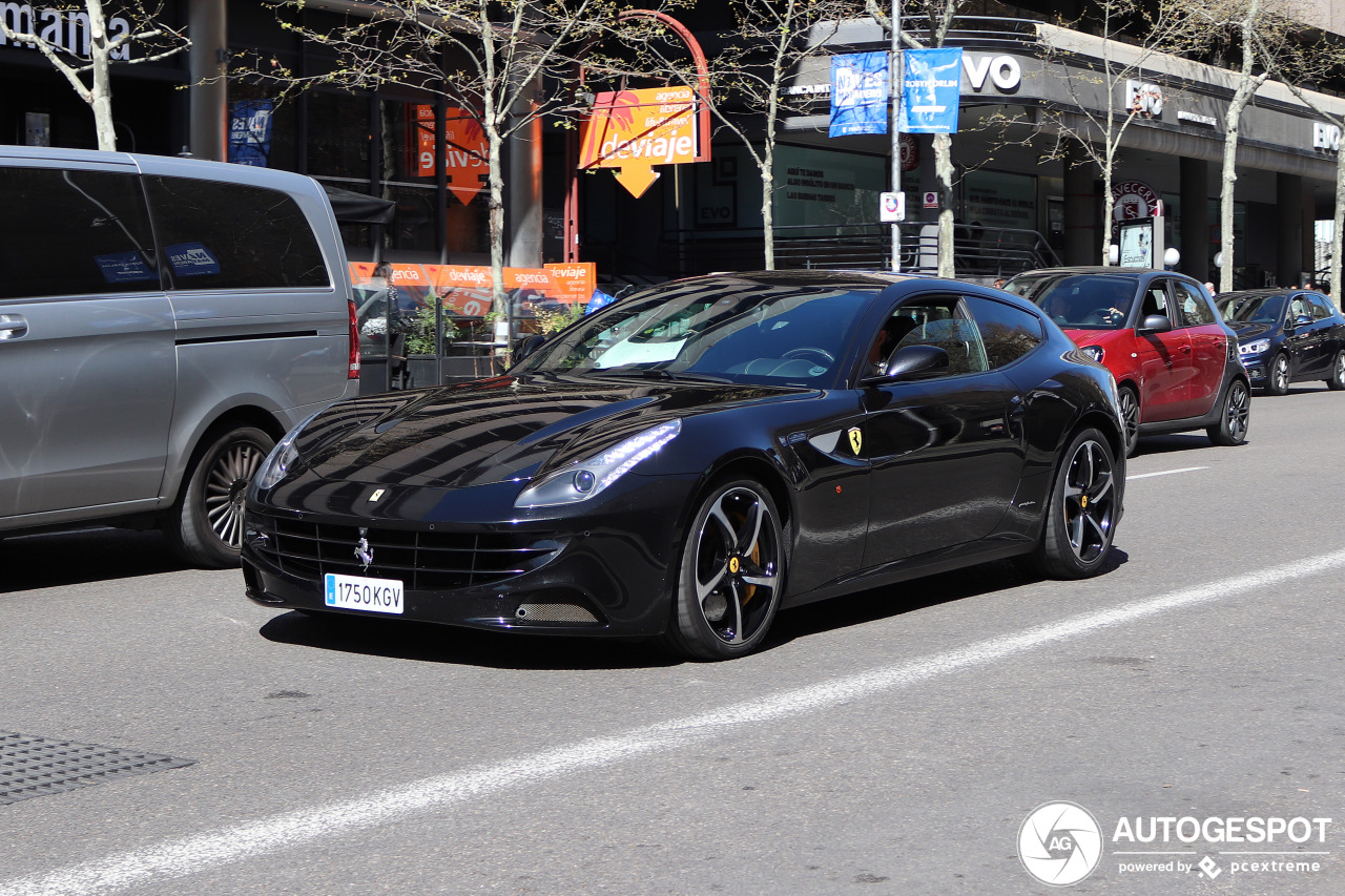 Ferrari FF