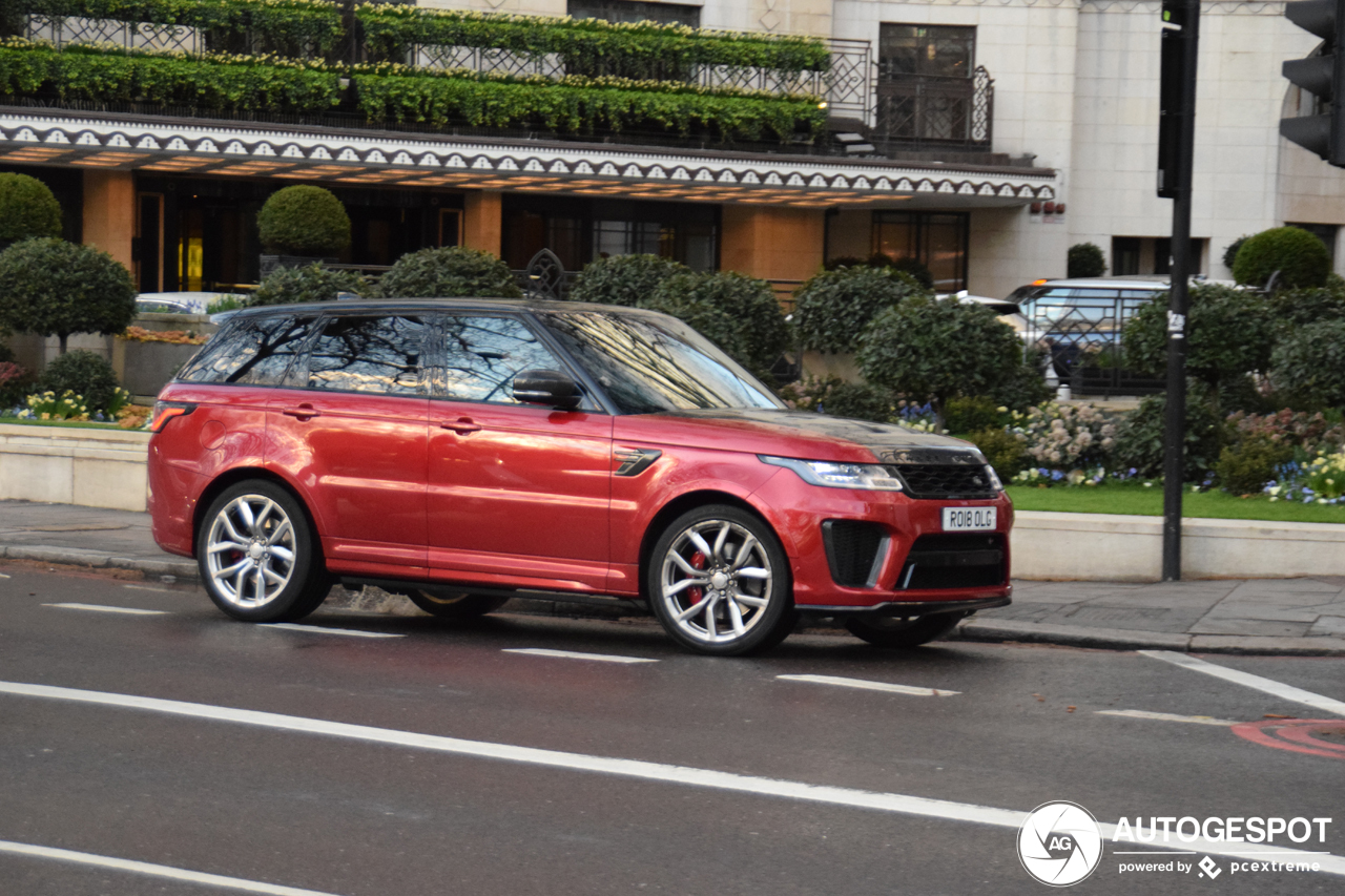 Land Rover Range Rover Sport SVR 2018 Carbon Edition