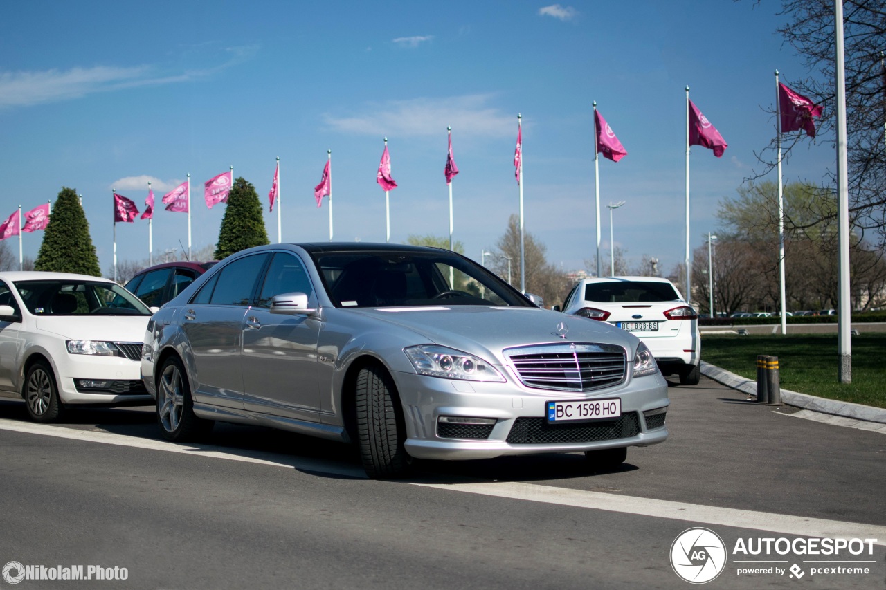 Mercedes-Benz S 63 AMG W221 2010