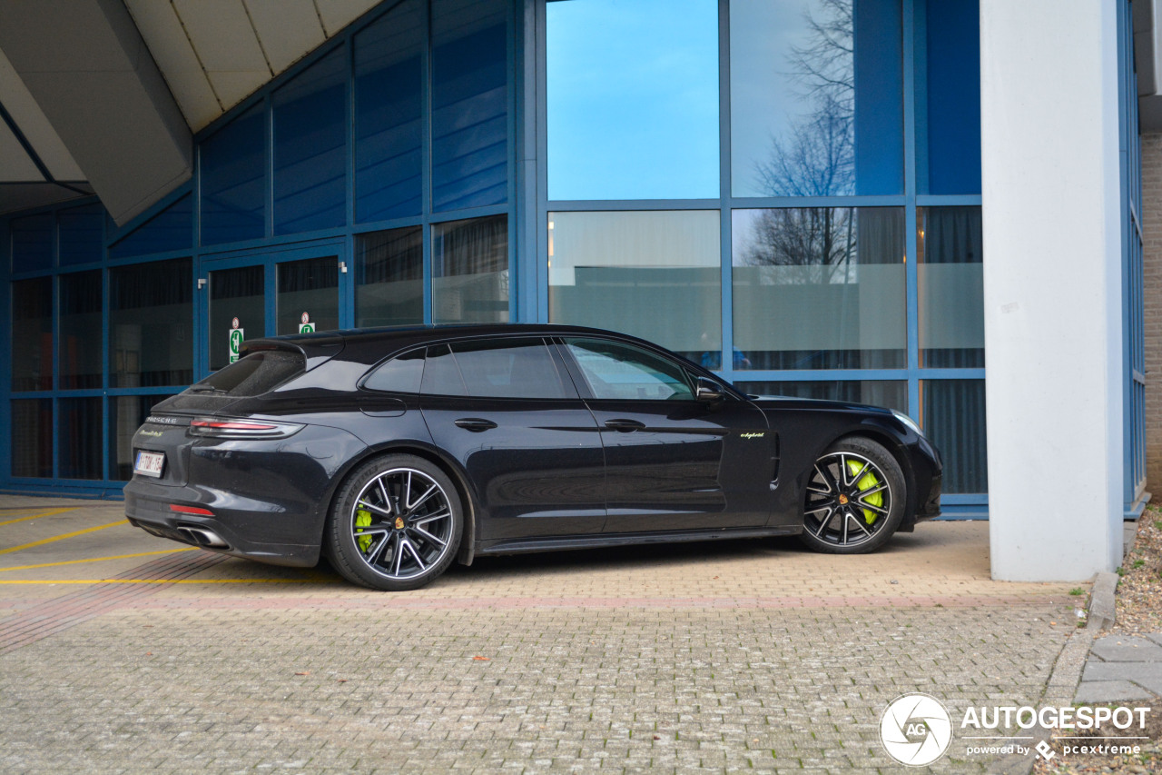 Porsche 971 Panamera Turbo S E-Hybrid Sport Turismo