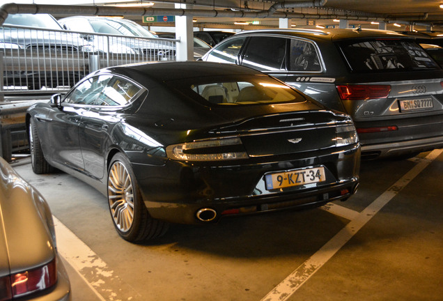 Aston Martin Rapide S