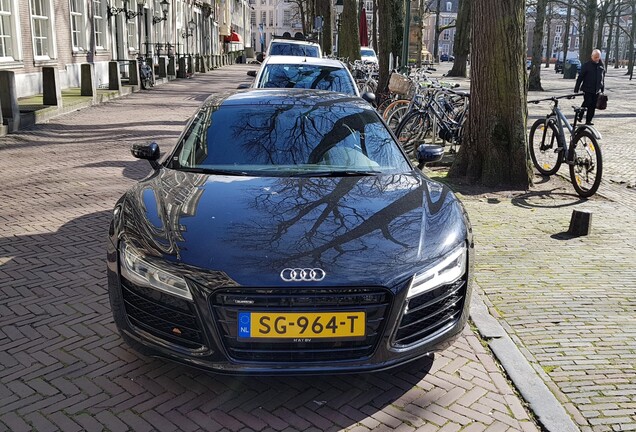 Audi R8 V10 2013