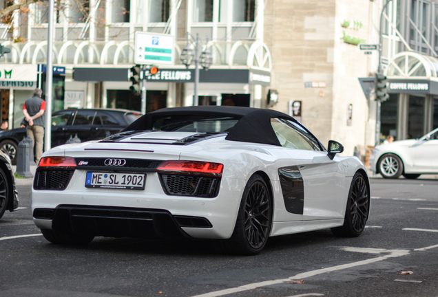 Audi R8 V10 Spyder 2016