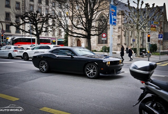 Dodge Challenger SRT 392 2015