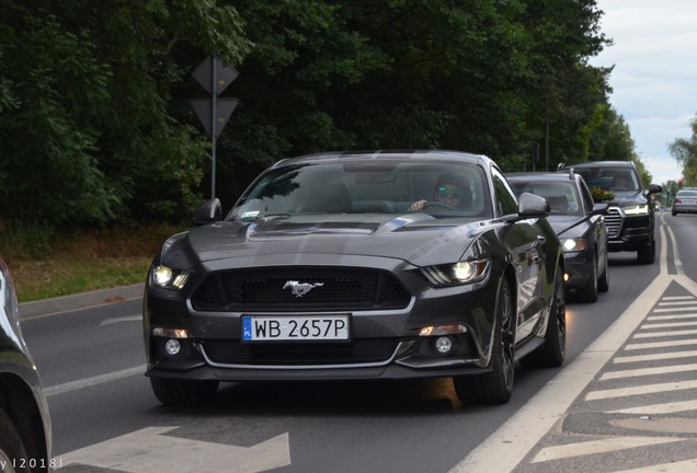 Ford Mustang GT 2015