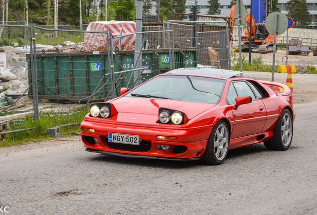 Lotus Esprit V8