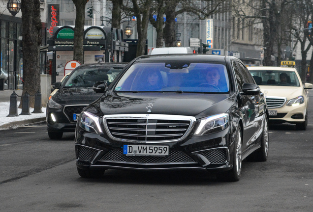 Mercedes-AMG S 65 V222