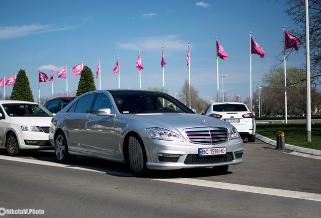 Mercedes-Benz S 63 AMG W221 2010