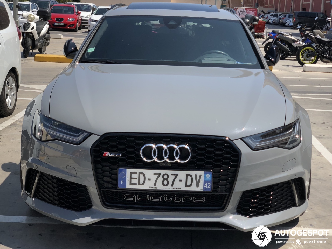 Audi RS6 Avant C7 2015