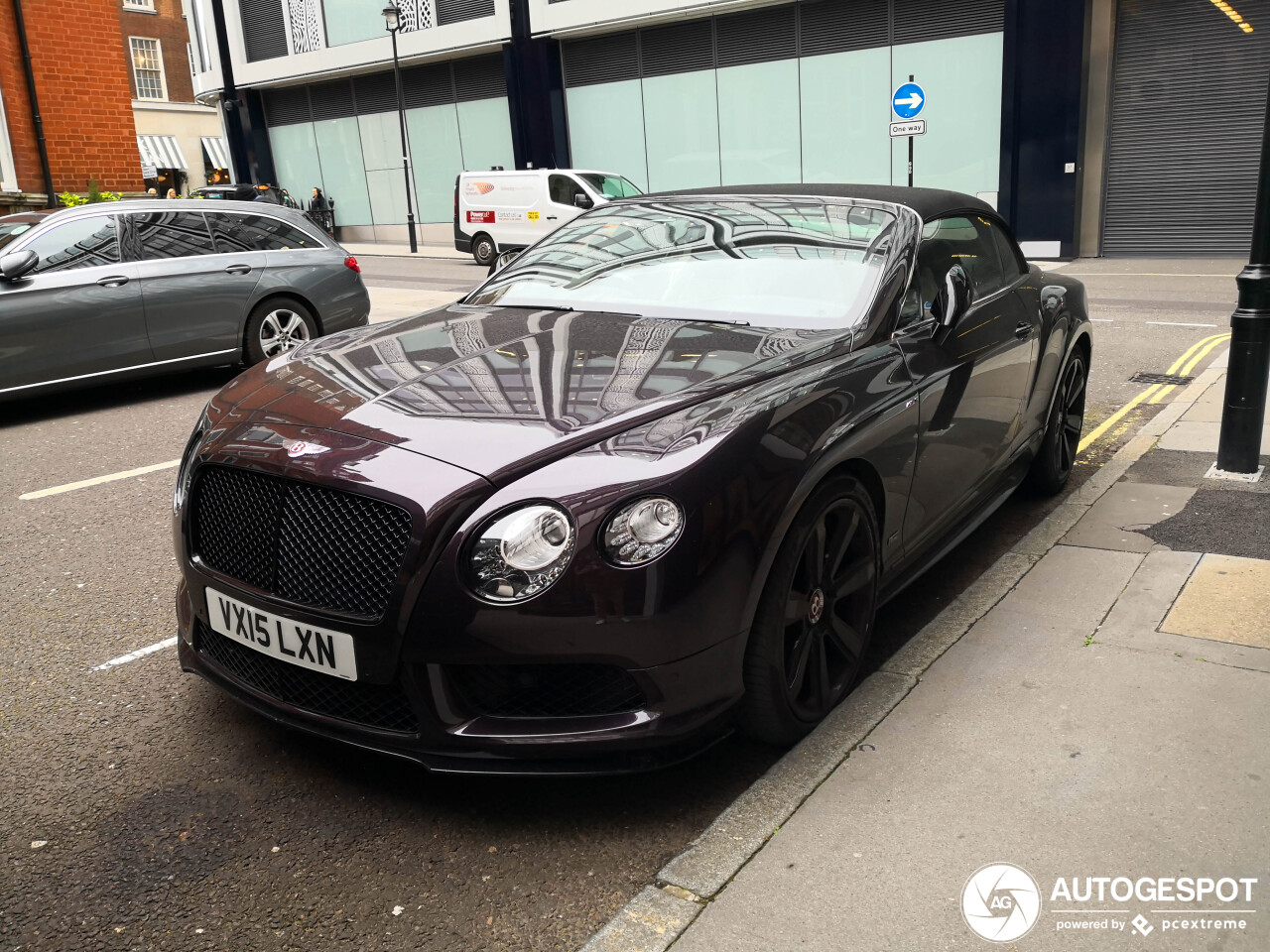 Bentley Continental GTC V8 S Concours Series