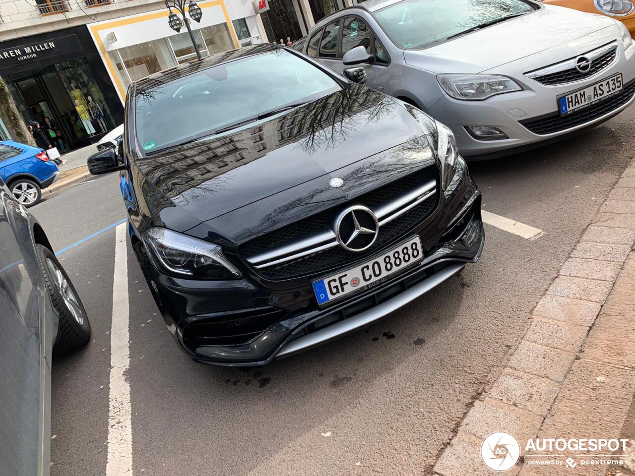 Mercedes-AMG A 45 W176 2015