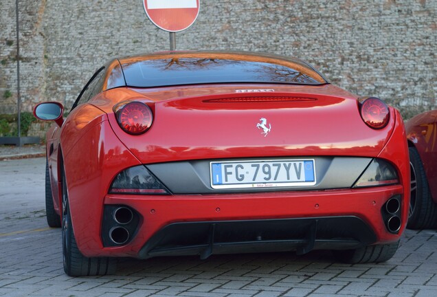 Ferrari California