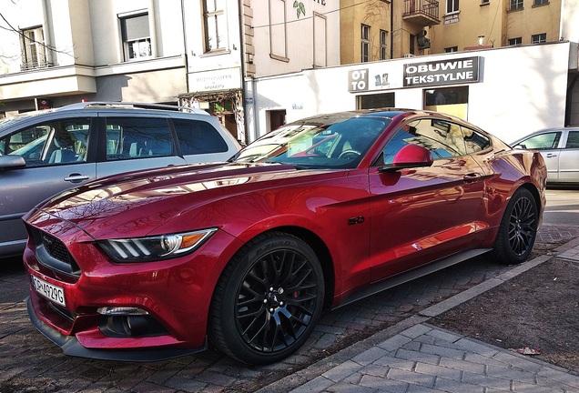 Ford Mustang GT 2015