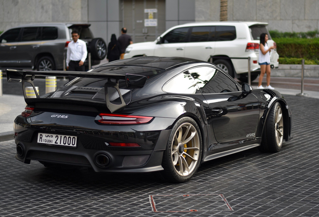 Porsche 991 GT2 RS Weissach Package