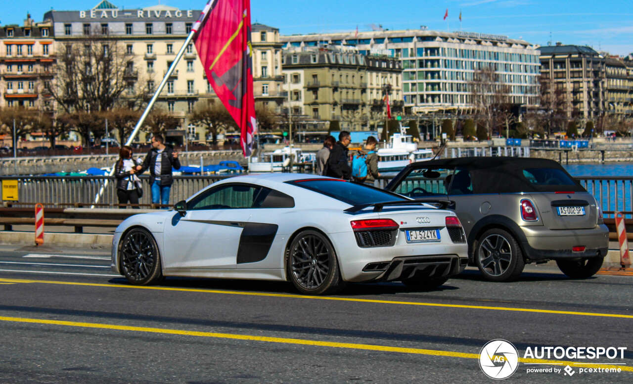 Audi R8 V10 Plus 2015