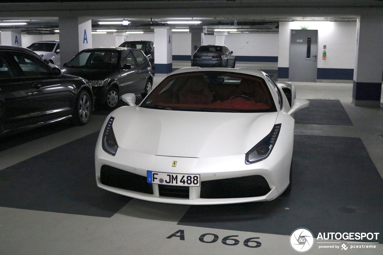 Ferrari 488 Spider