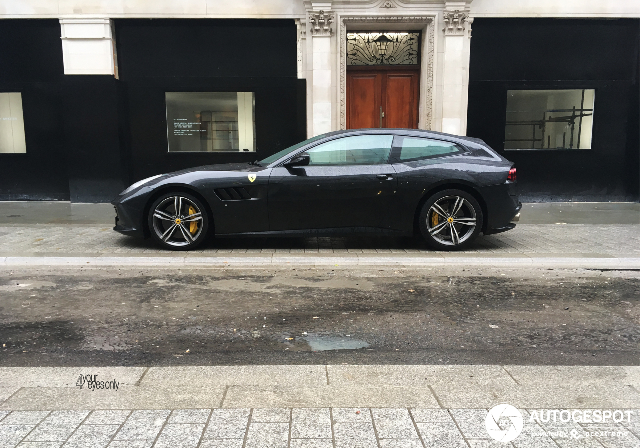 Ferrari GTC4Lusso