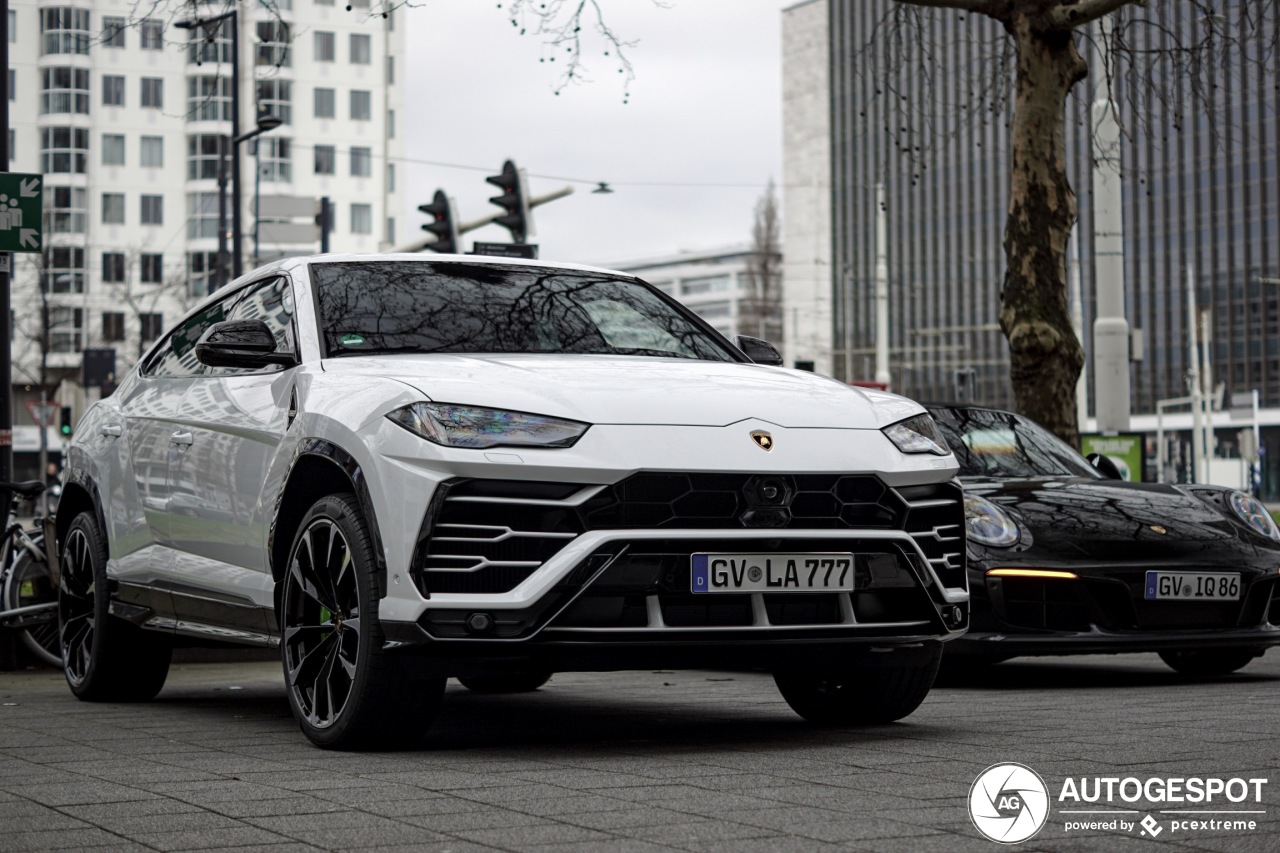 Lamborghini Urus