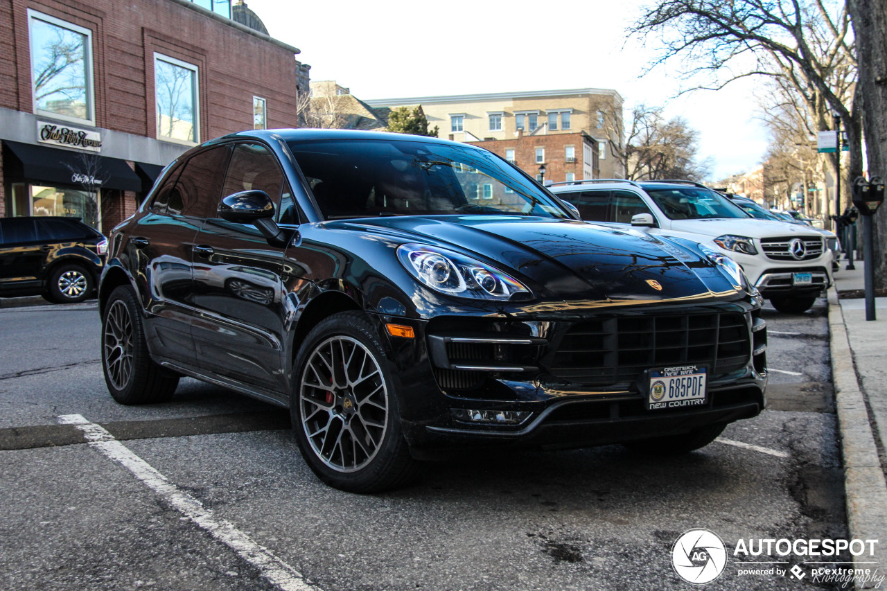 Porsche 95B Macan Turbo