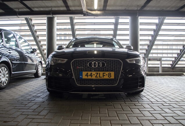 Audi RS5 B8 2012