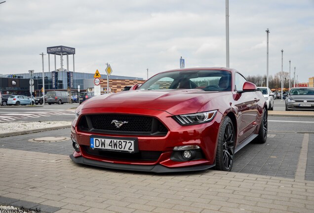 Ford Mustang GT 2015